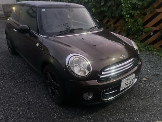 Car thumbnail 2
