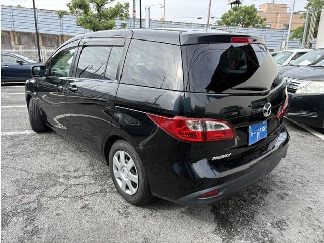 Car thumbnail 4