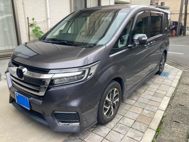 HONDA STEPWAGON SPADA