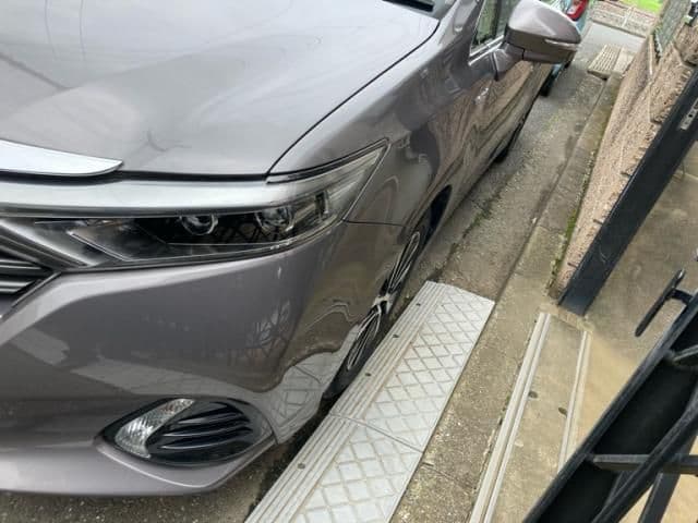 Car thumbnail 4