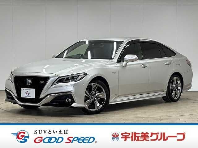 TOYOTA CROWN sedan hybrid