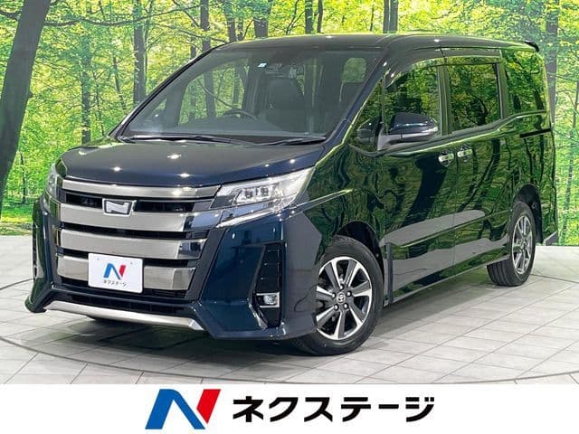 TOYOTA NOAH 4WD