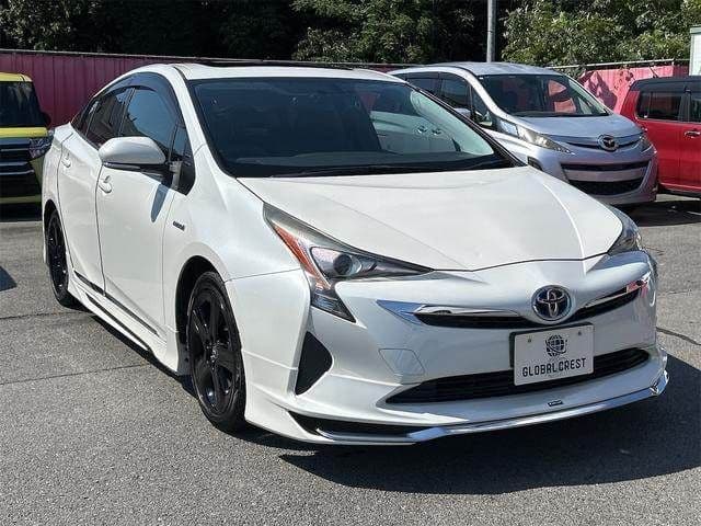 Car thumbnail 3
