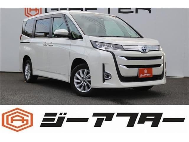 TOYOTA NOAH HYBRID 4WD