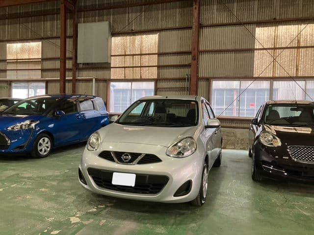NISSAN