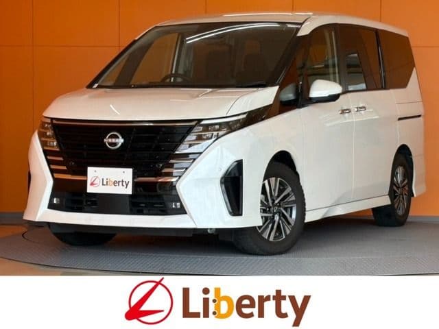 NISSAN