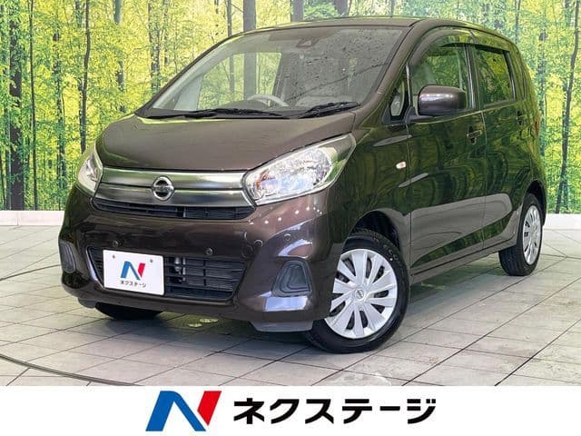 NISSAN