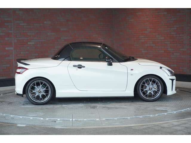 Car thumbnail 2