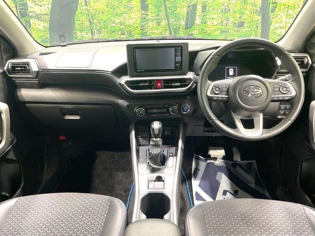 Car thumbnail 2