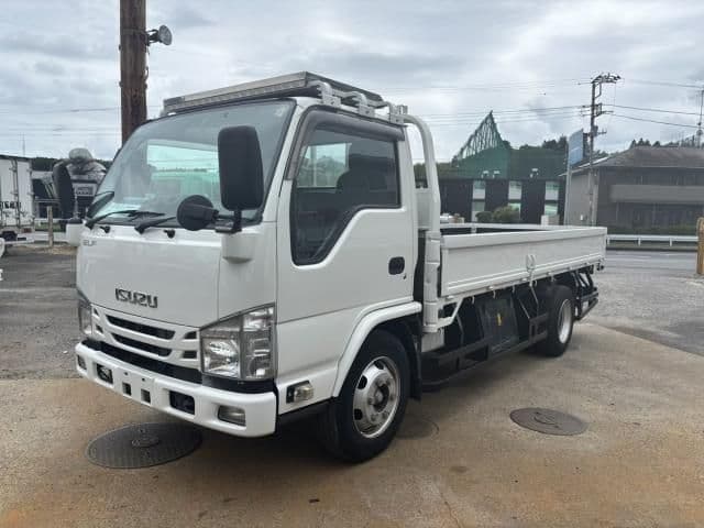 ISUZU