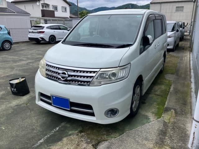 NISSAN