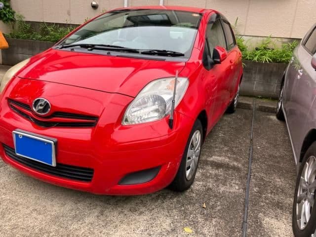 TOYOTA VITZ