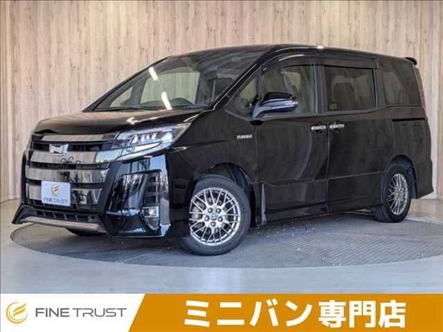 TOYOTA NOAH HYBRID