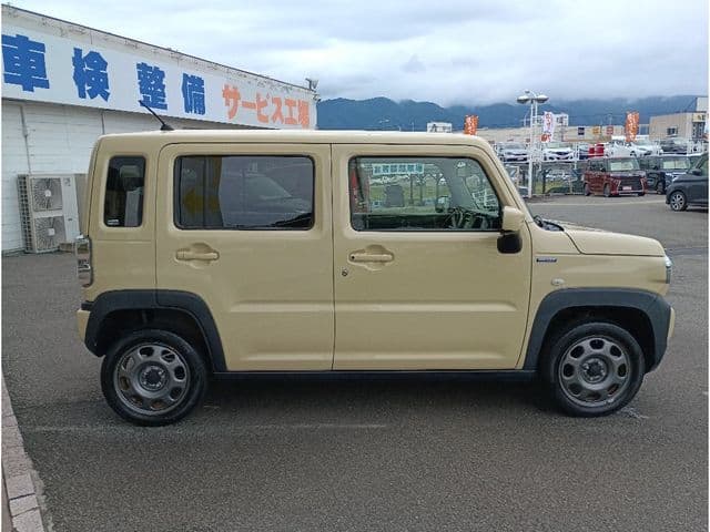 Car thumbnail 4