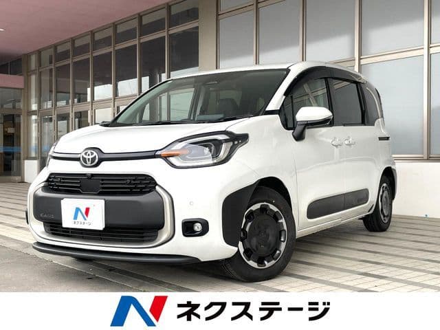 TOYOTA SIENTA HYBRID