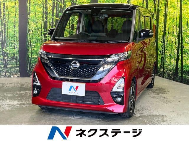 NISSAN ROOX