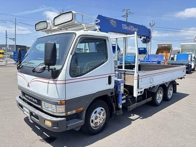 MITSUBISHI CANTER