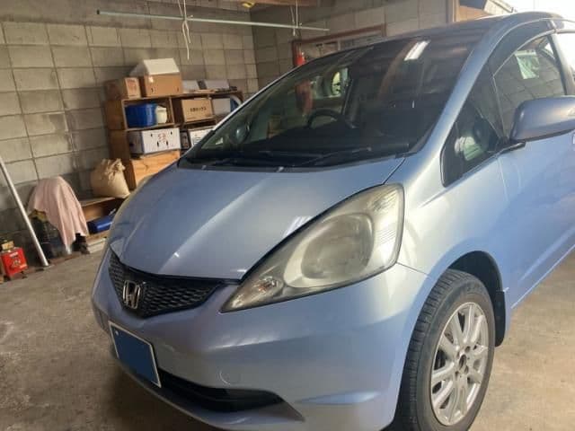 Car thumbnail 2