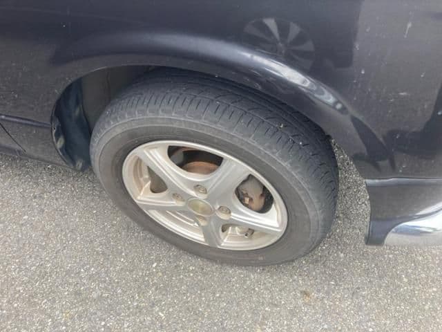 Car thumbnail 3