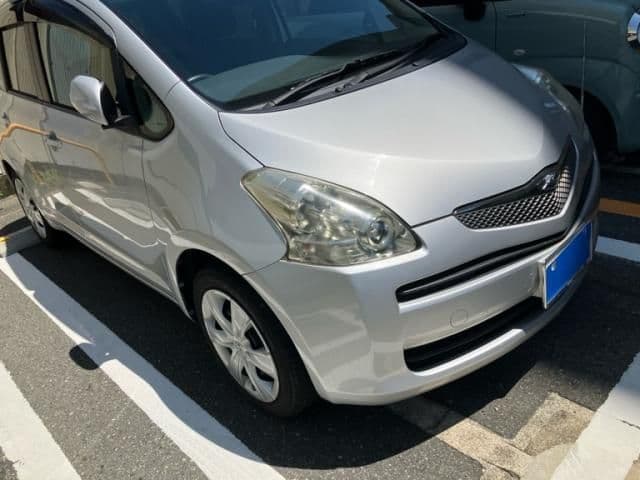 Car thumbnail 2