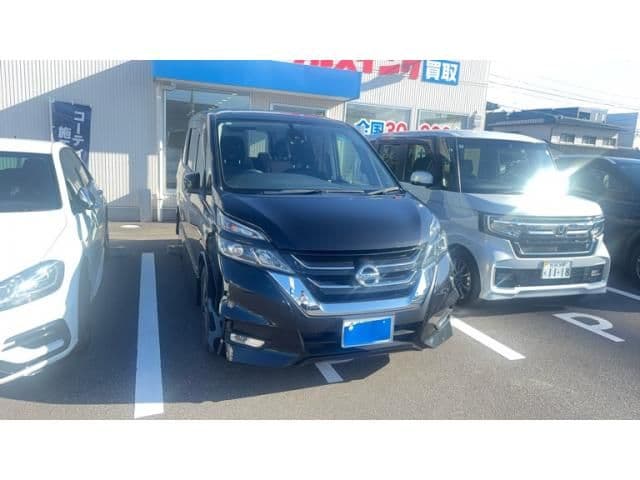 NISSAN