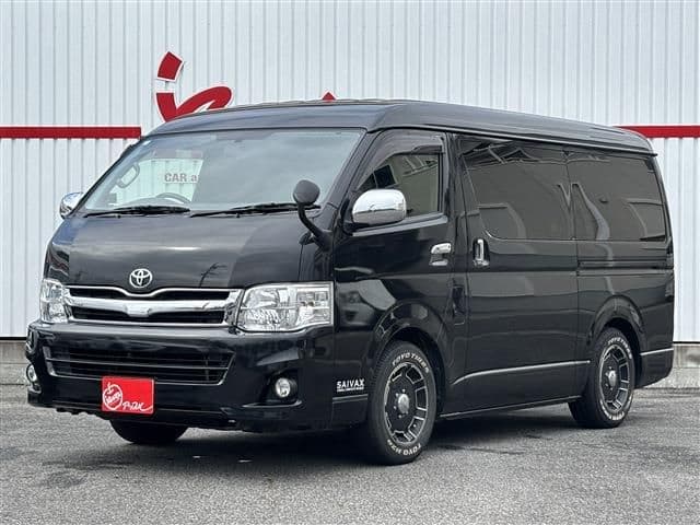TOYOTA HIACE wagon