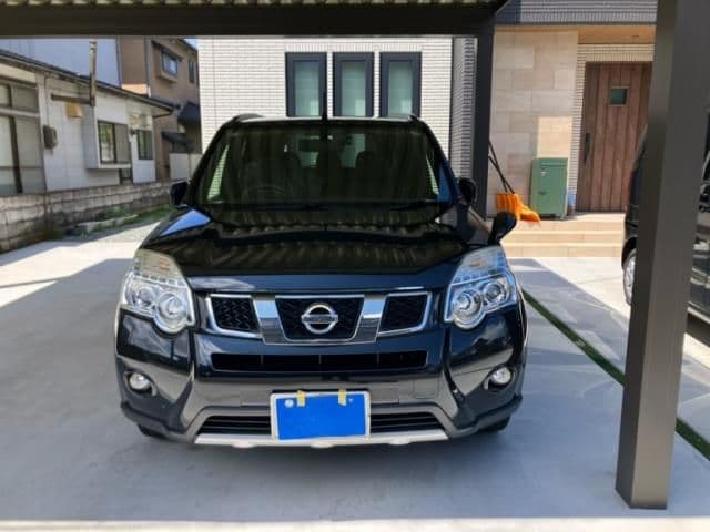 NISSAN