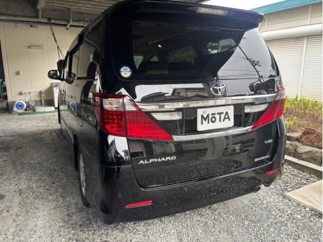 TOYOTA ALPHARD 4WD