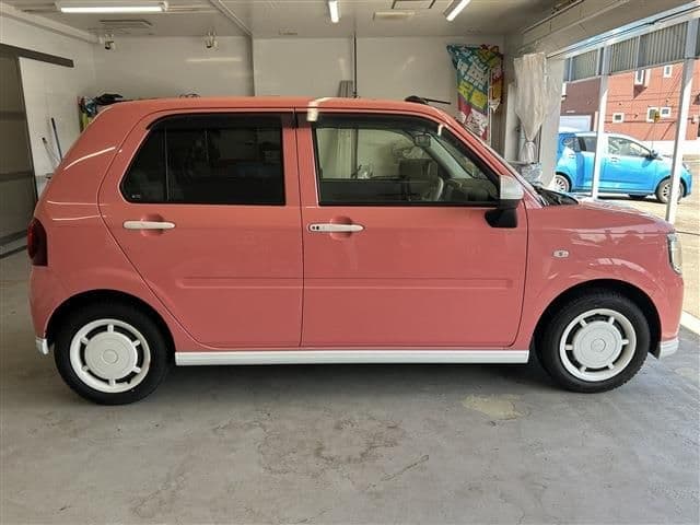 Car thumbnail 4