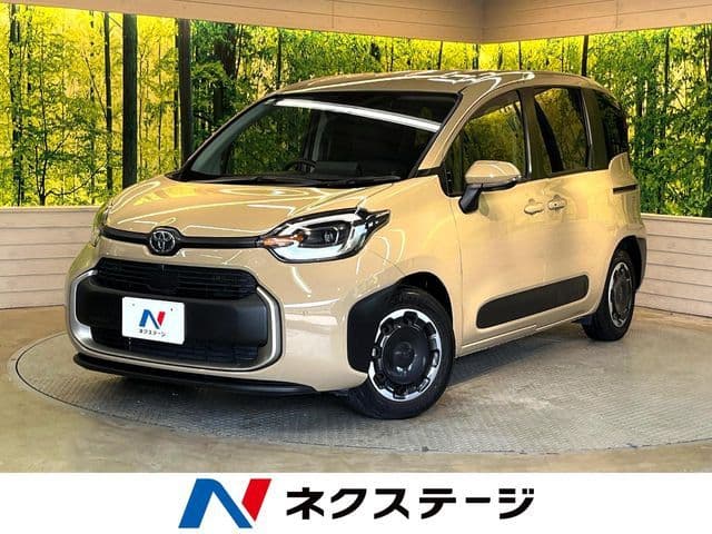 TOYOTA SIENTA HYBRID