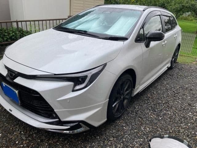 TOYOTA COROLLA TOURING HYBRID