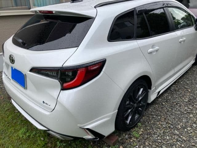 Car thumbnail 3