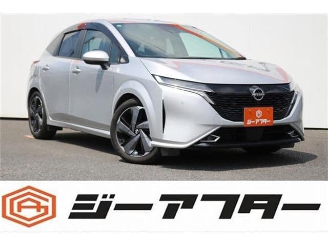 NISSAN AURA