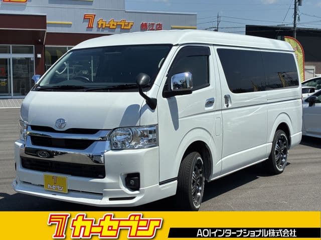 TOYOTA HIACE wagon 4WD
