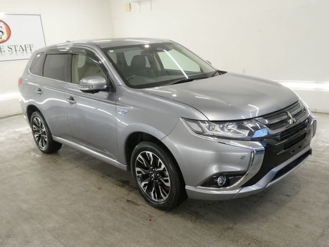 MITSUBISHI OUTLANDER PHEV