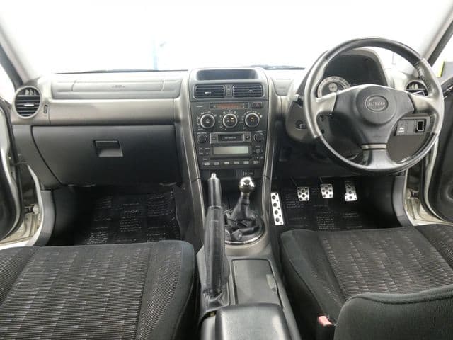 Car thumbnail 3