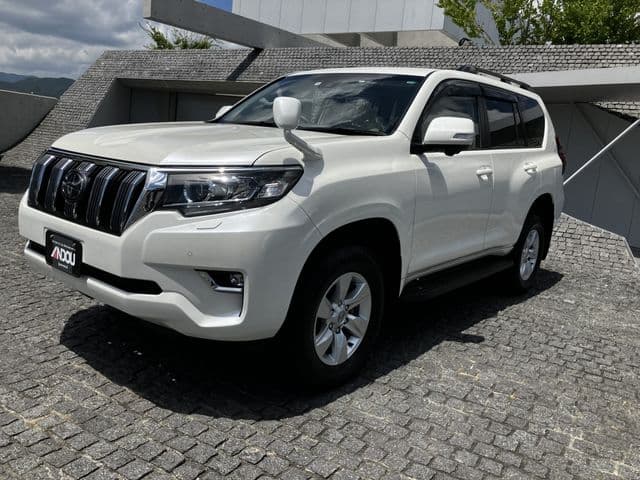 TOYOTA LANDCRUISER PRADO