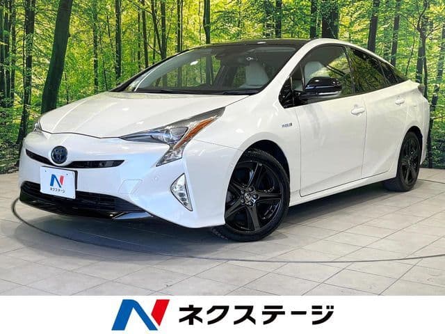 TOYOTA PRIUS 4WD