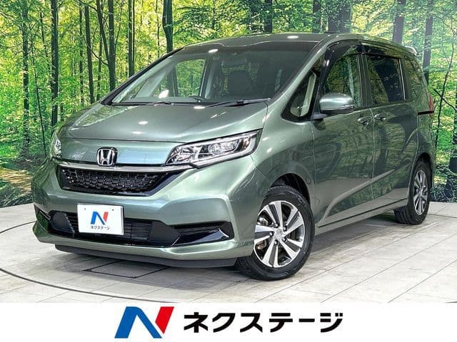 HONDA FREED HYBRID