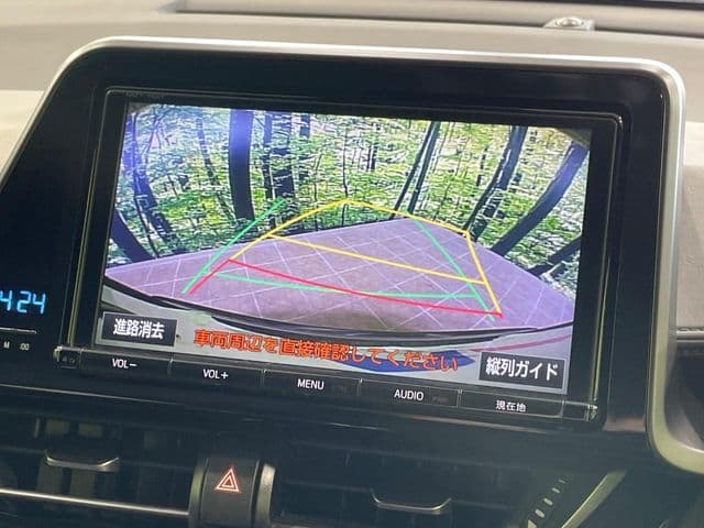Car thumbnail 4