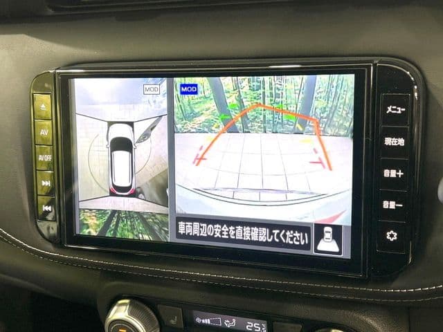 Car thumbnail 4