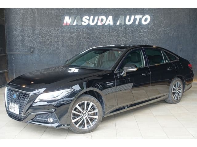 TOYOTA CROWN sedan hybrid 4WD
