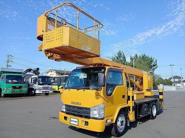 ISUZU ELF