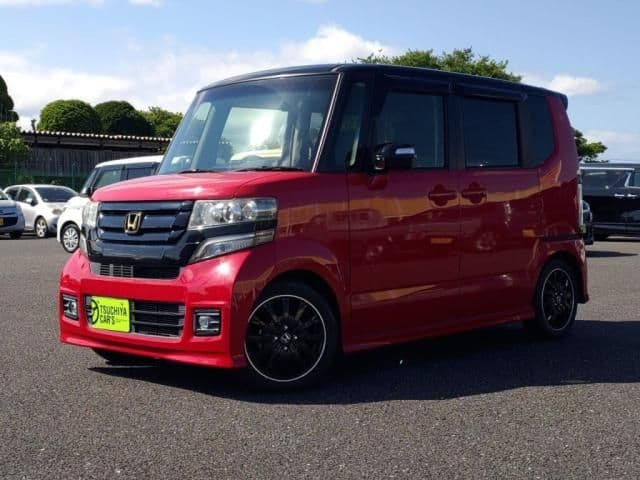 HONDA N BOX CUSTOM