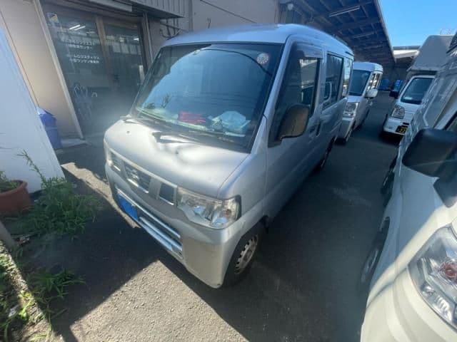 NISSAN