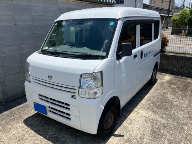 NISSAN