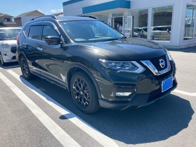 NISSAN