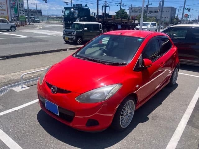 Car image 1