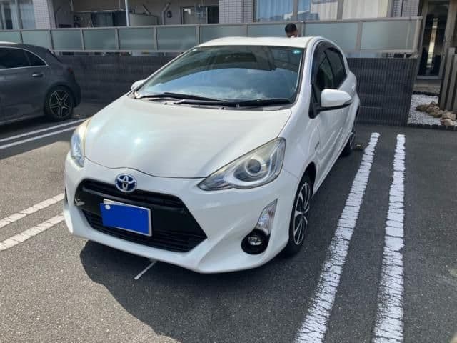 Car image 1