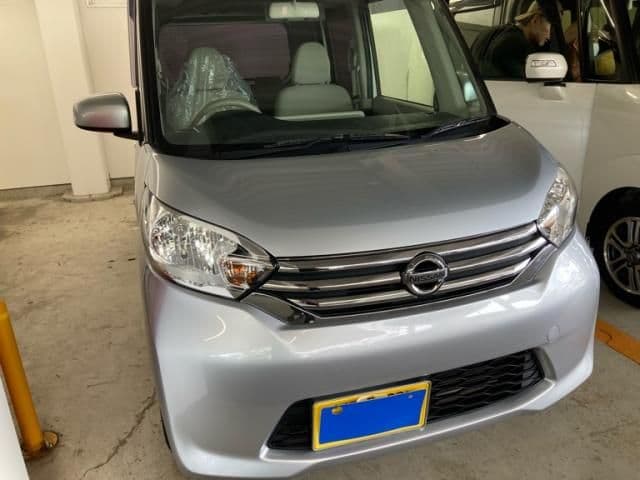 Car image 1
